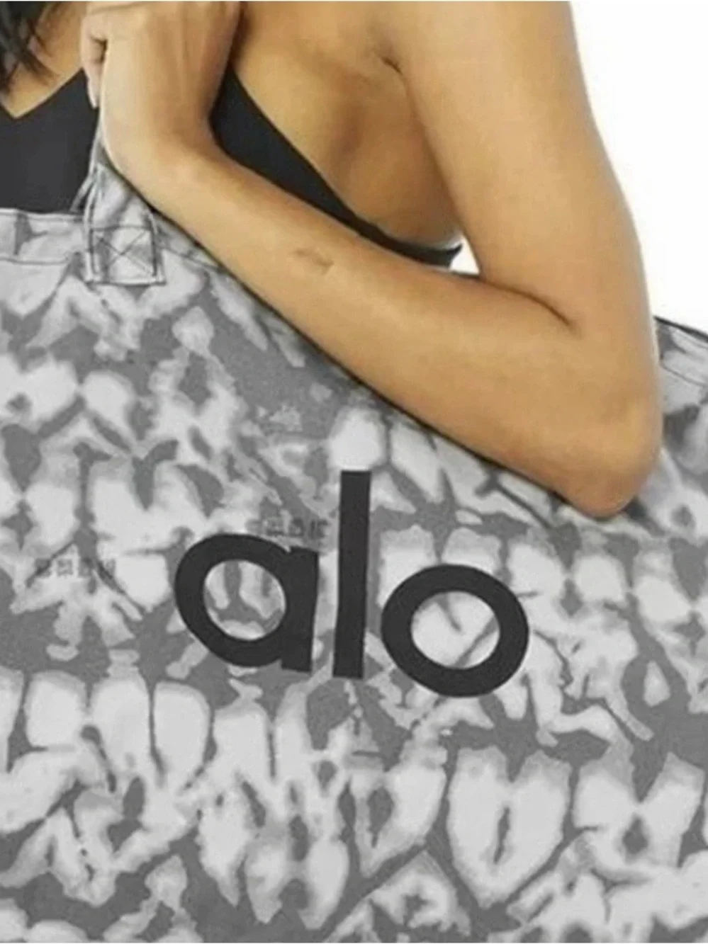 ALO Yoga Gray & White Tie-Dye Tote Bag
